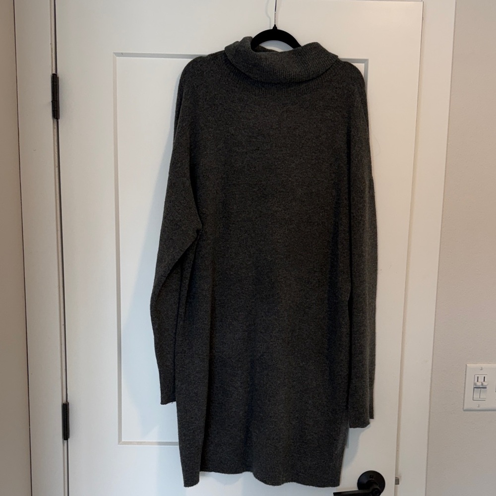 Z Supply - Cozy Gray Turtleneck Sweater - sz L